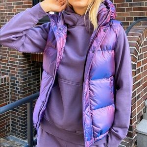 TNA Super Puff Vest - Mulberry - M (BNWT)